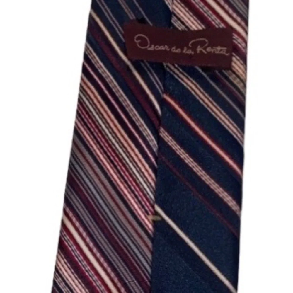 Oscar DE LA RENTA Mens Navy Blue Striped Tie